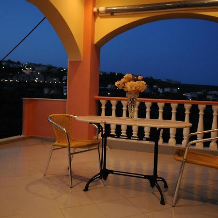 Sofia Apartman Gíthio Kültér fotó