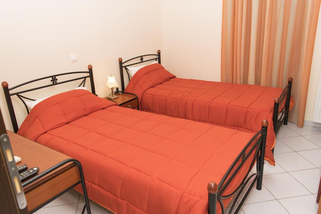 Sofia Apartman Gíthio Szoba fotó