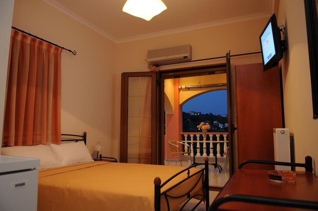 Sofia Apartman Gíthio Szoba fotó